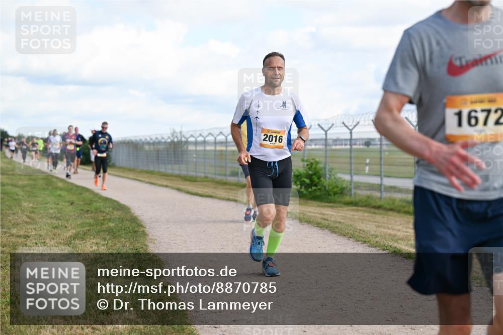 14.09.2025 - Airport Race Dr. Thomas Lammeyer http://msf.ph/oto/8870785 14.09.2025 12:15:17 Laufen 2016, 1672 meine-sportfotos.de