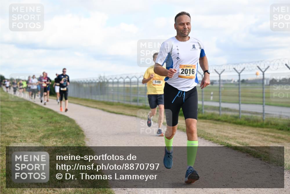 14.09.2025 - Airport Race Dr. Thomas Lammeyer http://msf.ph/oto/8870797 14.09.2025 12:15:17 Laufen 549, 2016 meine-sportfotos.de