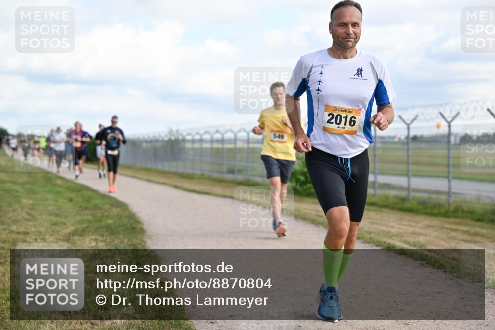 14.09.2025 - Airport Race Dr. Thomas Lammeyer http://msf.ph/oto/8870804 14.09.2025 12:15:18 Laufen 549, 2016 meine-sportfotos.de