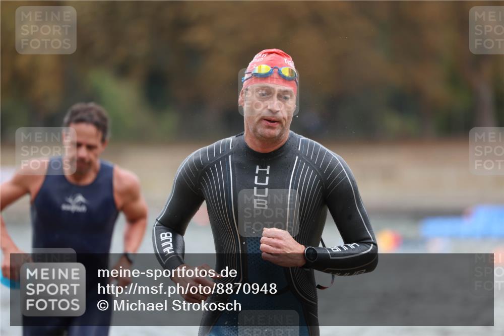 14.09.2025 - Stadtparktriathlon Michael Strokosch http://msf.ph/oto/8870948 14.09.2025 11:29:50 Schwimmen 1035, 1036, 1097 meine-sportfotos.de
