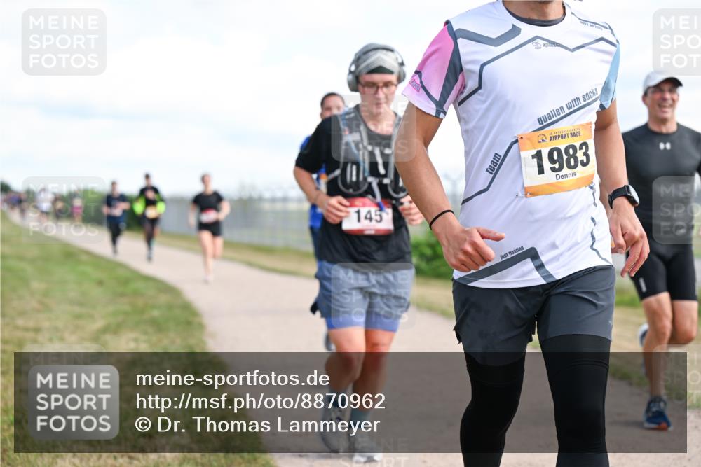 14.09.2025 - Airport Race Dr. Thomas Lammeyer http://msf.ph/oto/8870962 14.09.2025 12:15:29 Laufen 145, 1983 meine-sportfotos.de