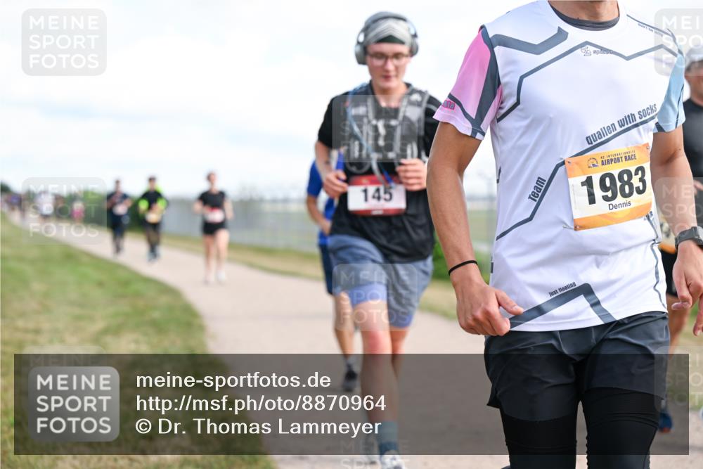 14.09.2025 - Airport Race Dr. Thomas Lammeyer http://msf.ph/oto/8870964 14.09.2025 12:15:29 Laufen 145, 42, 1983 meine-sportfotos.de
