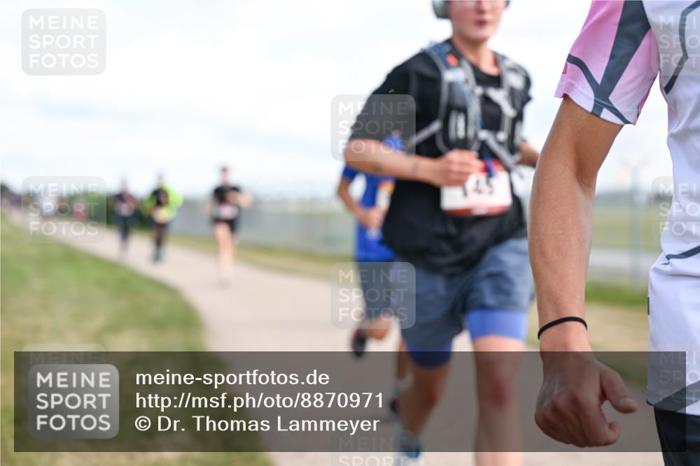 14.09.2025 - Airport Race Dr. Thomas Lammeyer http://msf.ph/oto/8870971 14.09.2025 12:15:30 Laufen 145 meine-sportfotos.de