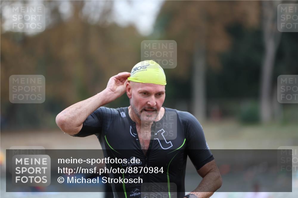 14.09.2025 - Stadtparktriathlon Michael Strokosch http://msf.ph/oto/8870984 14.09.2025 11:30:06 Schwimmen 1083, 1113 meine-sportfotos.de