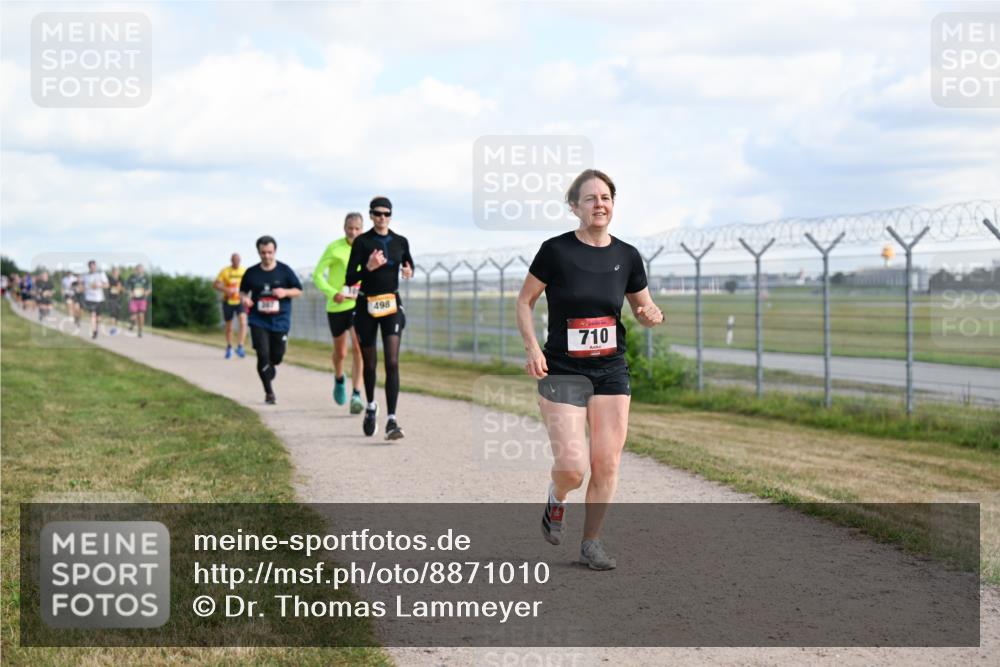 14.09.2025 - Airport Race Dr. Thomas Lammeyer http://msf.ph/oto/8871010 14.09.2025 12:15:33 Laufen 498, 710 meine-sportfotos.de