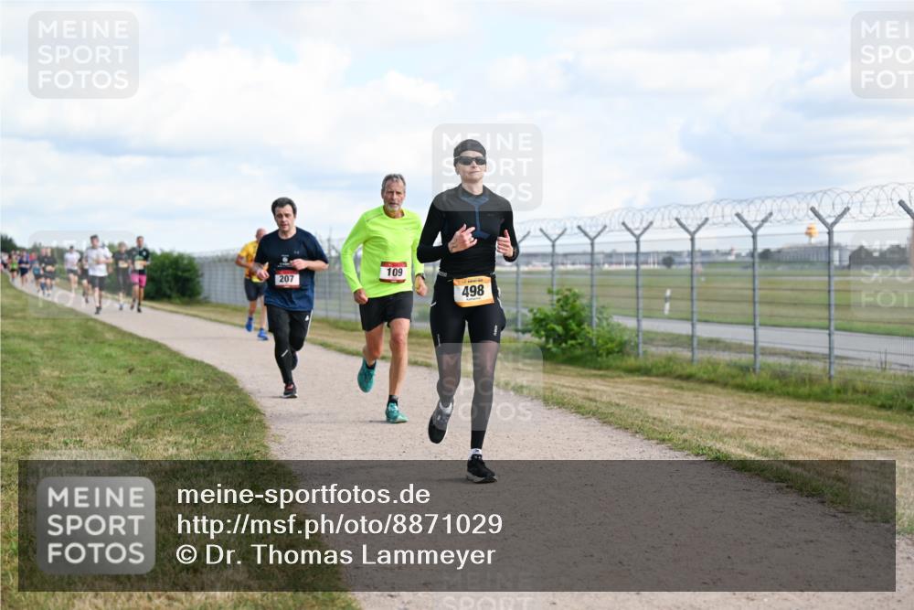 14.09.2025 - Airport Race Dr. Thomas Lammeyer http://msf.ph/oto/8871029 14.09.2025 12:15:34 Laufen 207, 109, 498 meine-sportfotos.de