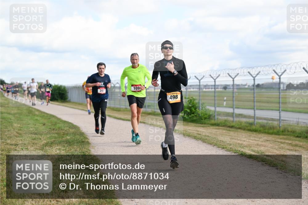 14.09.2025 - Airport Race Dr. Thomas Lammeyer http://msf.ph/oto/8871034 14.09.2025 12:15:35 Laufen 207, 1099, 498 meine-sportfotos.de