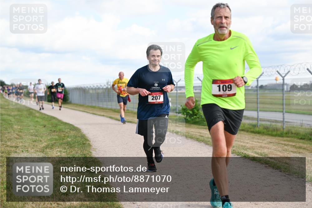 14.09.2025 - Airport Race Dr. Thomas Lammeyer http://msf.ph/oto/8871070 14.09.2025 12:15:37 Laufen 207, 109 meine-sportfotos.de