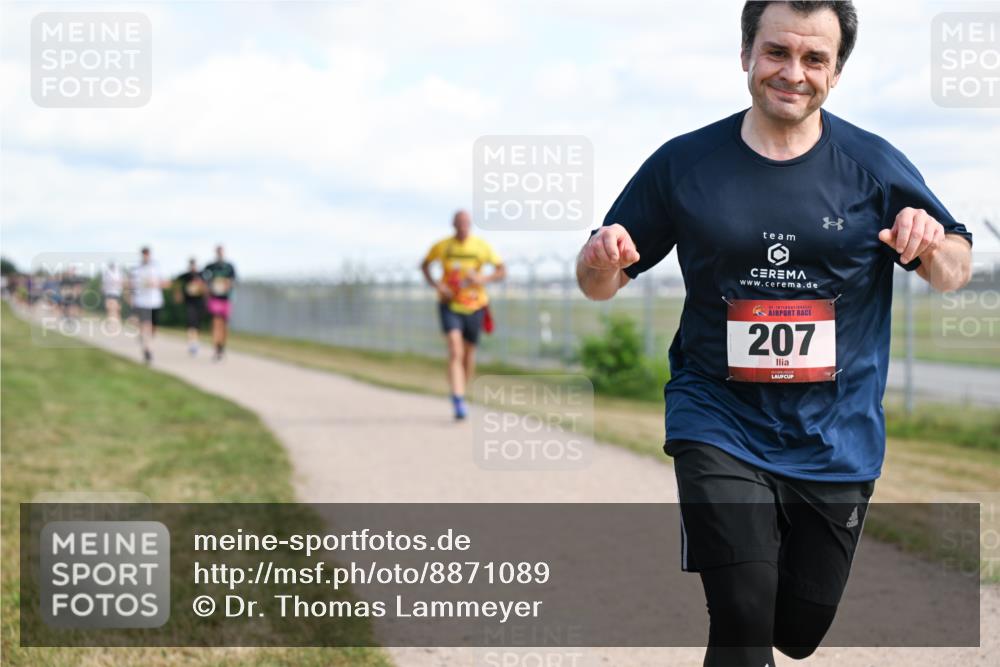 14.09.2025 - Airport Race Dr. Thomas Lammeyer http://msf.ph/oto/8871089 14.09.2025 12:15:38 Laufen 207 meine-sportfotos.de