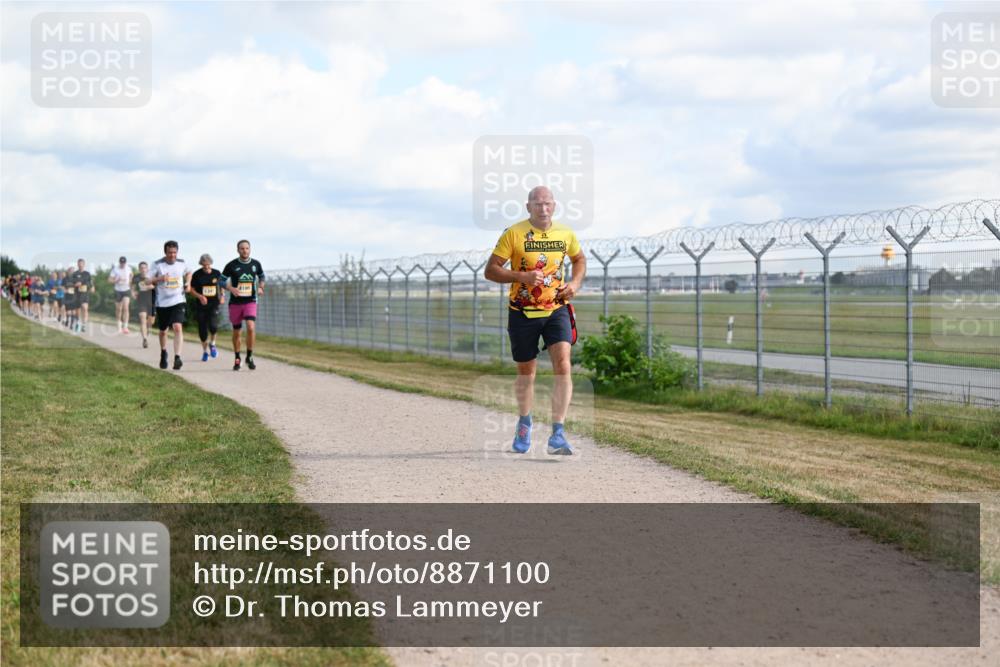 14.09.2025 - Airport Race Dr. Thomas Lammeyer http://msf.ph/oto/8871100 14.09.2025 12:15:39 Laufen 4195 meine-sportfotos.de