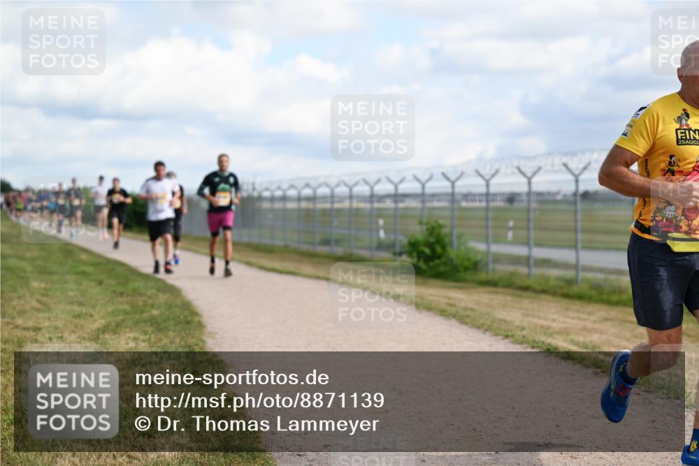 14.09.2025 - Airport Race Dr. Thomas Lammeyer http://msf.ph/oto/8871139 14.09.2025 12:15:42 Laufen 25 meine-sportfotos.de