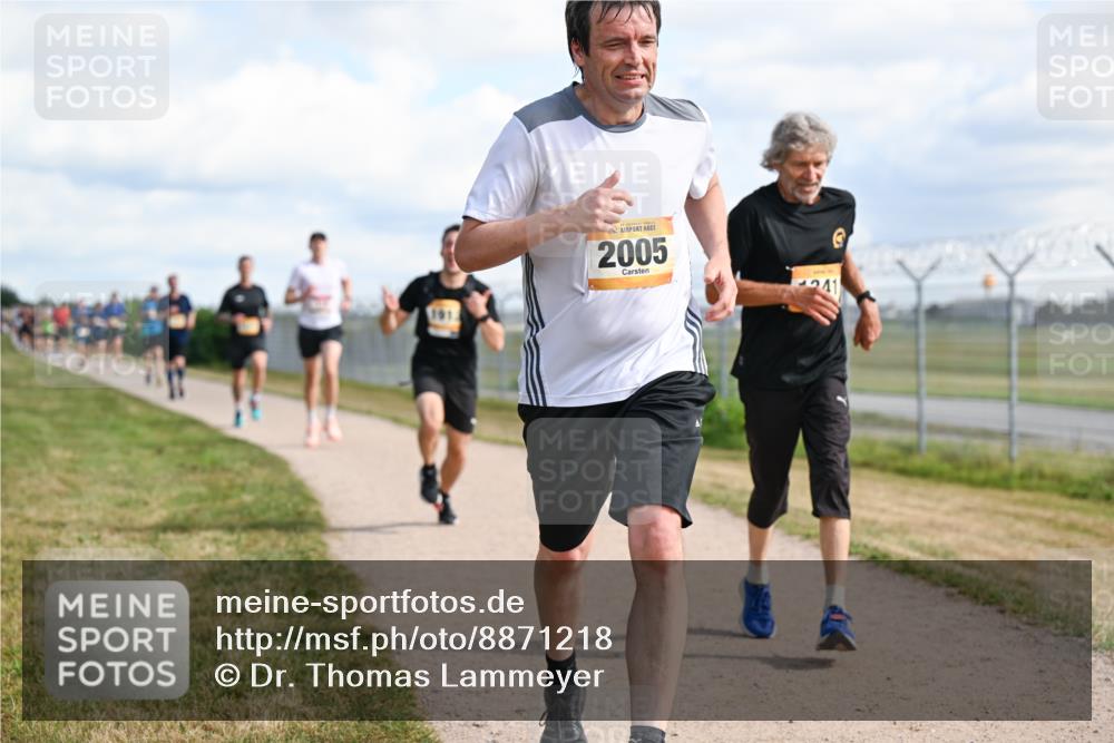 14.09.2025 - Airport Race Dr. Thomas Lammeyer http://msf.ph/oto/8871218 14.09.2025 12:15:48 Laufen 1912, 2005, 241 meine-sportfotos.de