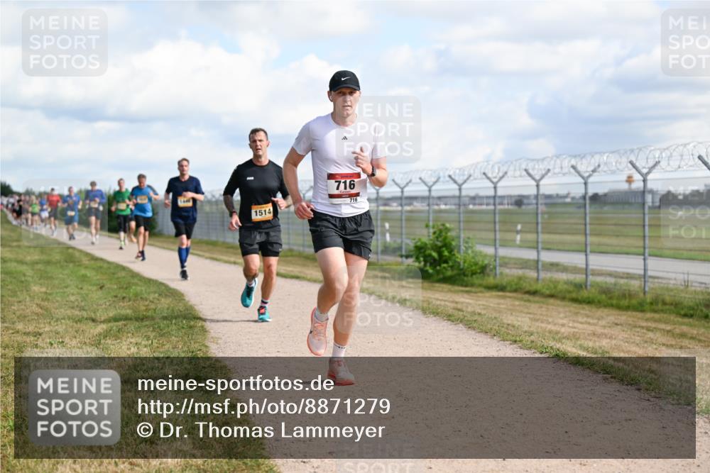 14.09.2025 - Airport Race Dr. Thomas Lammeyer http://msf.ph/oto/8871279 14.09.2025 12:15:51 Laufen 1514, 716, 716 meine-sportfotos.de