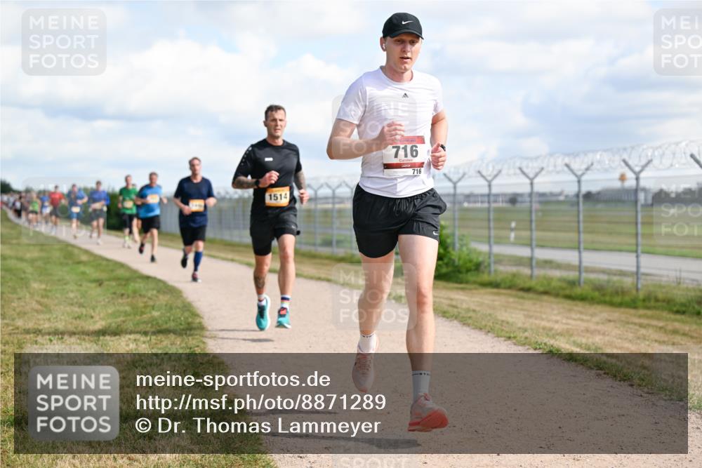 14.09.2025 - Airport Race Dr. Thomas Lammeyer http://msf.ph/oto/8871289 14.09.2025 12:15:52 Laufen 1514, 716, 716 meine-sportfotos.de