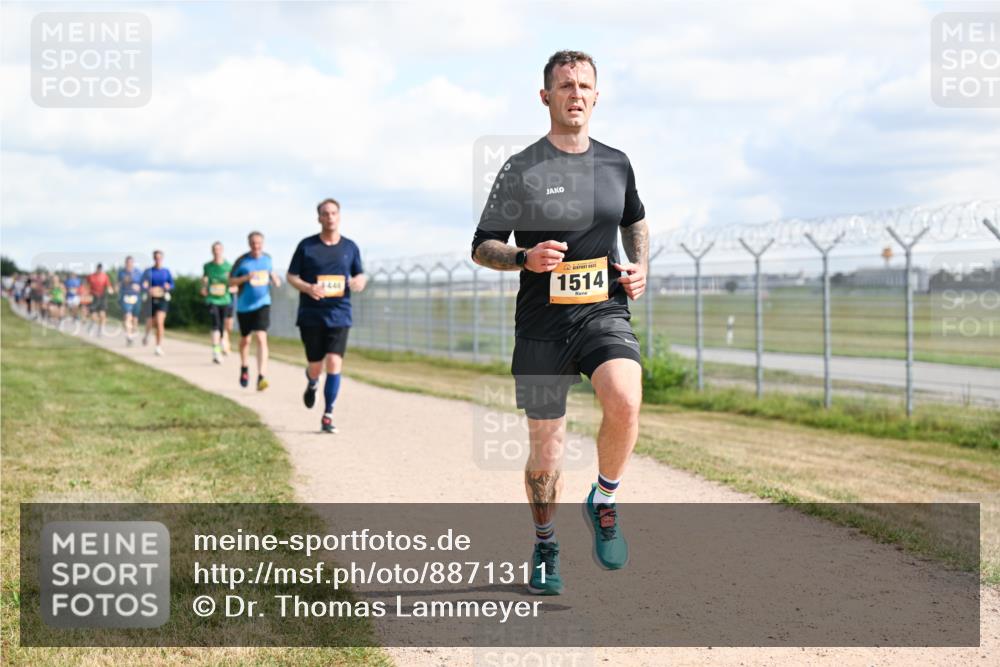 14.09.2025 - Airport Race Dr. Thomas Lammeyer http://msf.ph/oto/8871311 14.09.2025 12:15:53 Laufen 1514 meine-sportfotos.de