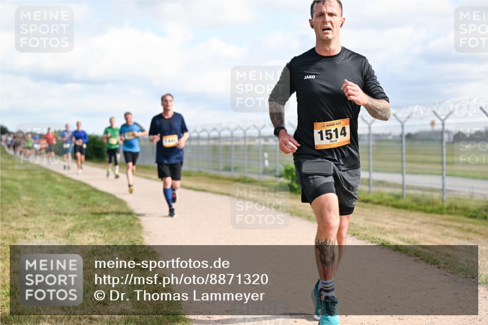 14.09.2025 - Airport Race Dr. Thomas Lammeyer http://msf.ph/oto/8871320 14.09.2025 12:15:53 Laufen 1514 meine-sportfotos.de