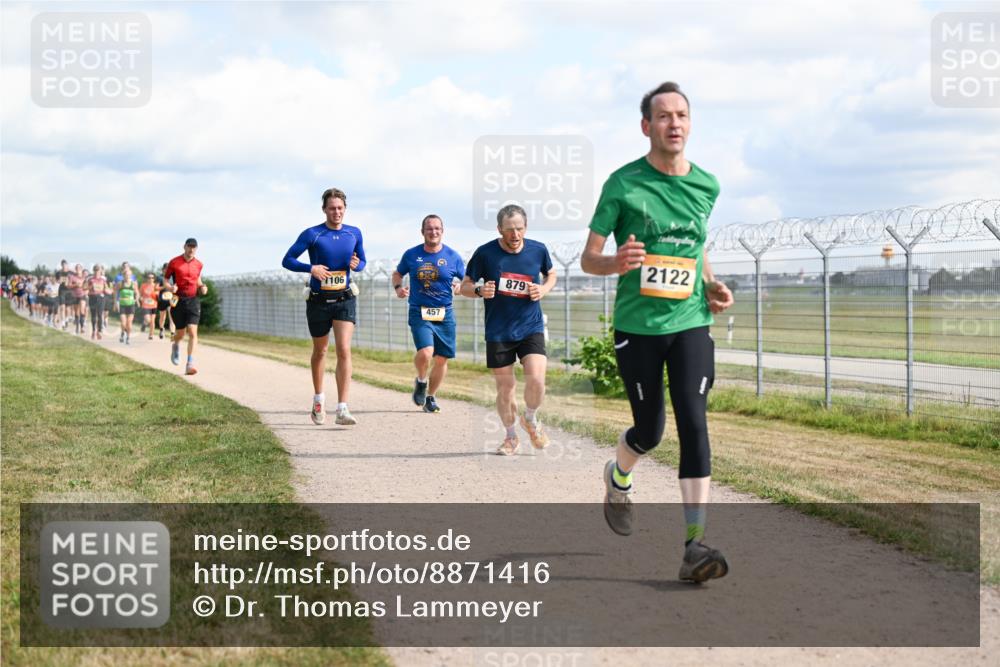 14.09.2025 - Airport Race Dr. Thomas Lammeyer http://msf.ph/oto/8871416 14.09.2025 12:16:00 Laufen 106, 879, 2122, 457 meine-sportfotos.de