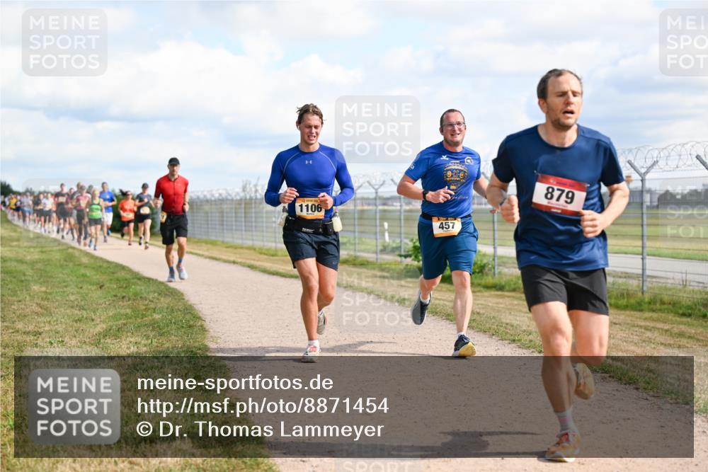 14.09.2025 - Airport Race Dr. Thomas Lammeyer http://msf.ph/oto/8871454 14.09.2025 12:16:02 Laufen 1106, 457, 879 meine-sportfotos.de