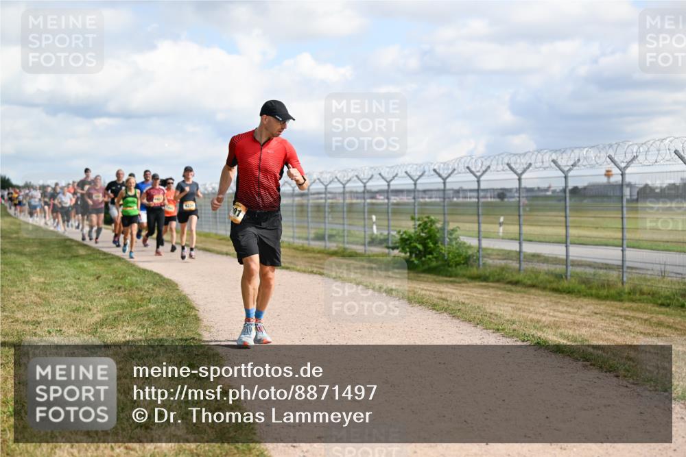 14.09.2025 - Airport Race Dr. Thomas Lammeyer http://msf.ph/oto/8871497 14.09.2025 12:16:05 Laufen 1 meine-sportfotos.de
