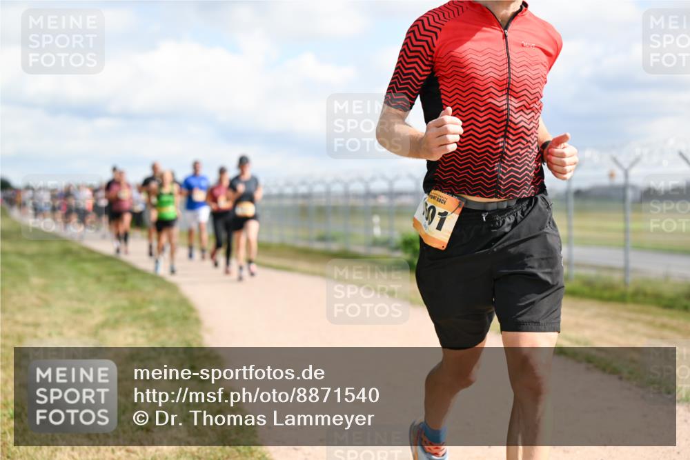 14.09.2025 - Airport Race Dr. Thomas Lammeyer http://msf.ph/oto/8871540 14.09.2025 12:16:07 Laufen 91 meine-sportfotos.de