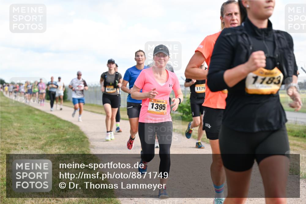 14.09.2025 - Airport Race Dr. Thomas Lammeyer http://msf.ph/oto/8871749 14.09.2025 12:16:20 Laufen 4146, 1395, 1179, 1183 meine-sportfotos.de