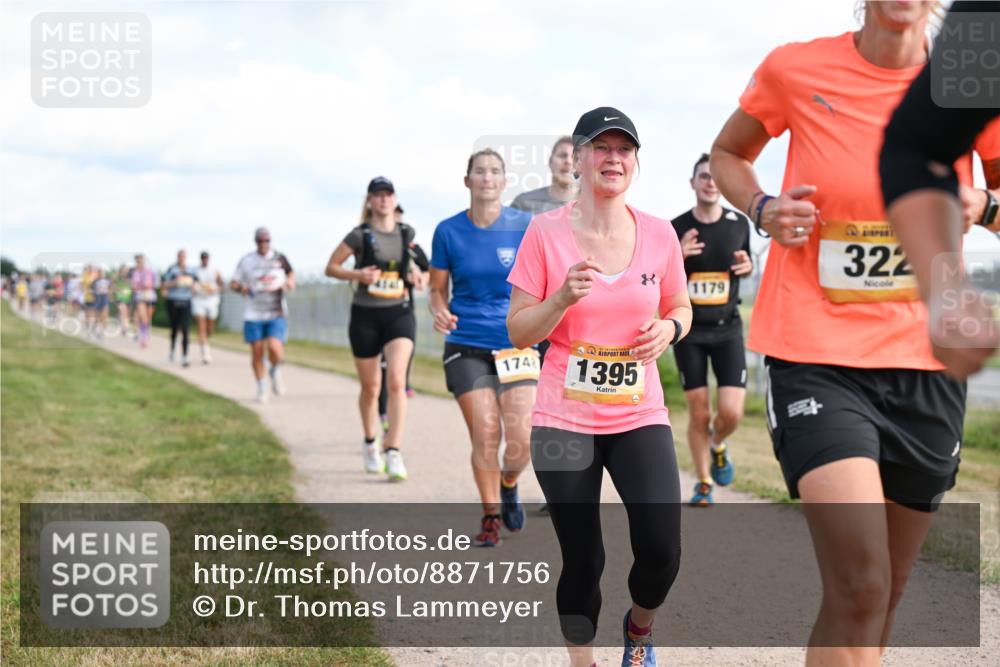 14.09.2025 - Airport Race Dr. Thomas Lammeyer http://msf.ph/oto/8871756 14.09.2025 12:16:20 Laufen 174, 1395, 1179, 322 meine-sportfotos.de