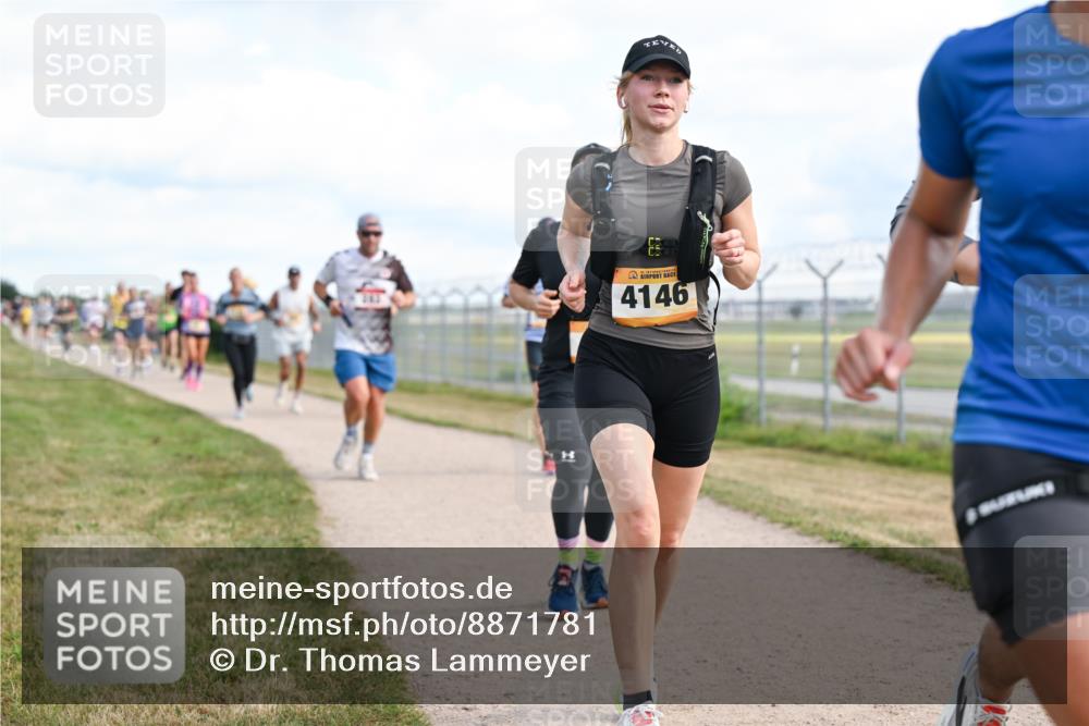 14.09.2025 - Airport Race Dr. Thomas Lammeyer http://msf.ph/oto/8871781 14.09.2025 12:16:22 Laufen 4146 meine-sportfotos.de