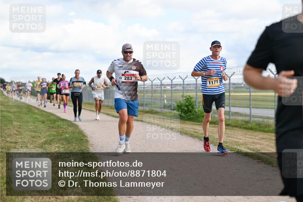 14.09.2025 - Airport Race Dr. Thomas Lammeyer http://msf.ph/oto/8871804 14.09.2025 12:16:24 Laufen 132, 600, 283, 1171 meine-sportfotos.de
