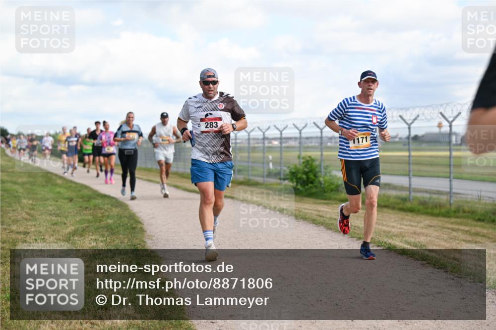 14.09.2025 - Airport Race Dr. Thomas Lammeyer http://msf.ph/oto/8871806 14.09.2025 12:16:24 Laufen 283, 1171 meine-sportfotos.de