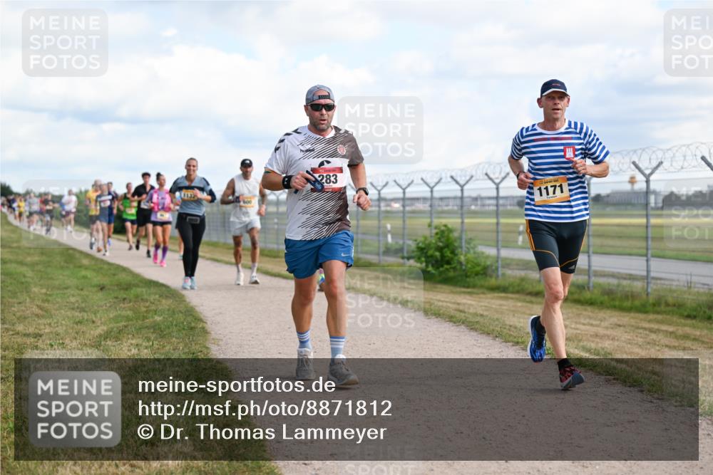 14.09.2025 - Airport Race Dr. Thomas Lammeyer http://msf.ph/oto/8871812 14.09.2025 12:16:24 Laufen 283, 1171 meine-sportfotos.de