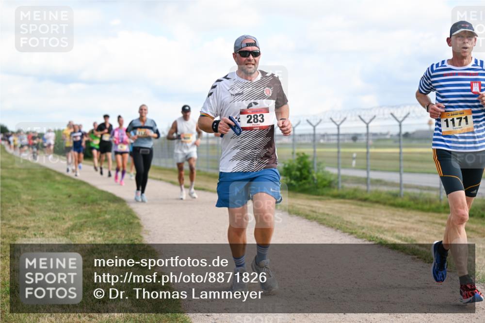 14.09.2025 - Airport Race Dr. Thomas Lammeyer http://msf.ph/oto/8871826 14.09.2025 12:16:25 Laufen 283, 1171 meine-sportfotos.de