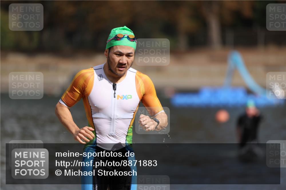 14.09.2025 - Stadtparktriathlon Michael Strokosch http://msf.ph/oto/8871883 14.09.2025 11:49:10 Schwimmen 1178, 1217 meine-sportfotos.de