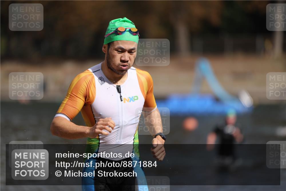 14.09.2025 - Stadtparktriathlon Michael Strokosch http://msf.ph/oto/8871884 14.09.2025 11:49:11 Schwimmen 1178, 1217 meine-sportfotos.de