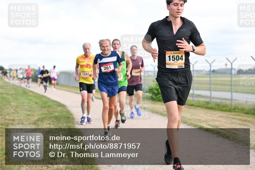 14.09.2025 - Airport Race Dr. Thomas Lammeyer http://msf.ph/oto/8871957 14.09.2025 12:16:32 Laufen 261, 1243, 67, 196, 1504, 1504 meine-sportfotos.de
