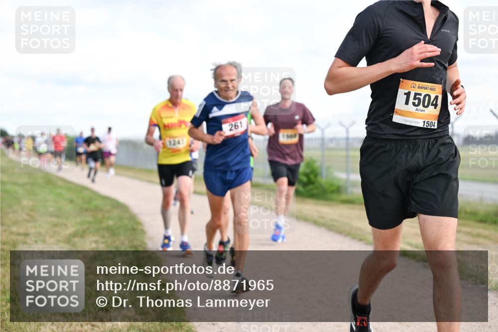 14.09.2025 - Airport Race Dr. Thomas Lammeyer http://msf.ph/oto/8871965 14.09.2025 12:16:33 Laufen 1241, 261, 1504, 1504 meine-sportfotos.de