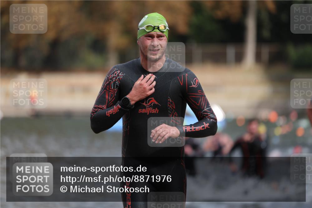 14.09.2025 - Stadtparktriathlon Michael Strokosch http://msf.ph/oto/8871976 14.09.2025 11:50:13 Schwimmen 1162, 1168, 1170, 1174, 1188, 1214 meine-sportfotos.de