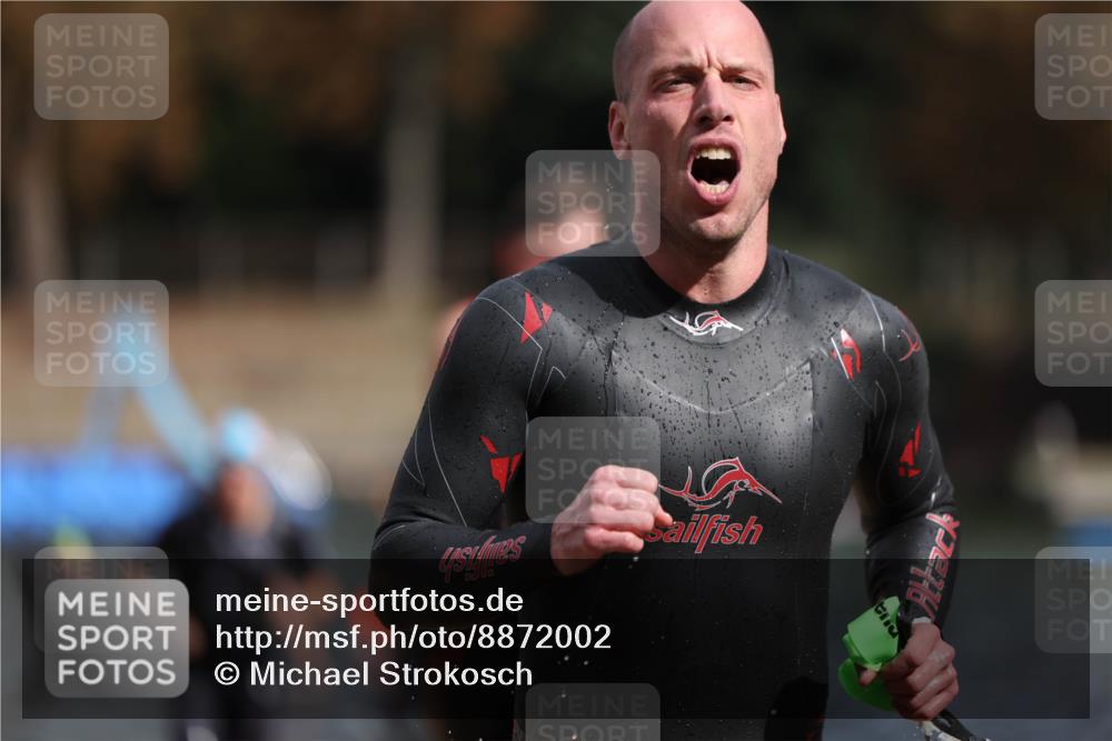 14.09.2025 - Stadtparktriathlon Michael Strokosch http://msf.ph/oto/8872002 14.09.2025 11:50:19 Schwimmen 1162, 1168, 1186, 1188, 1194 meine-sportfotos.de