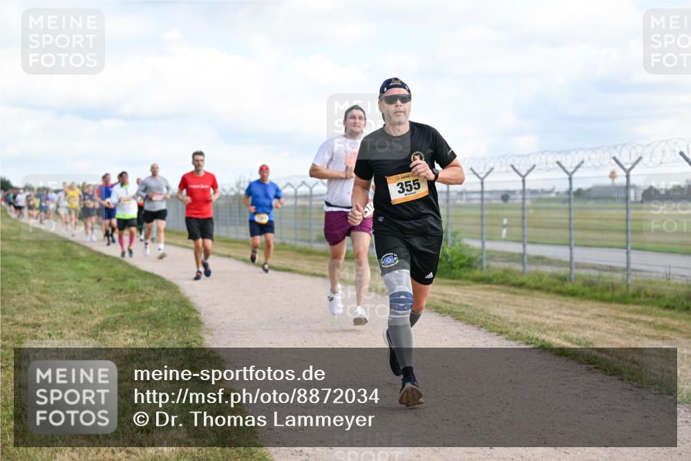 14.09.2025 - Airport Race Dr. Thomas Lammeyer http://msf.ph/oto/8872034 14.09.2025 12:16:40 Laufen 355 meine-sportfotos.de