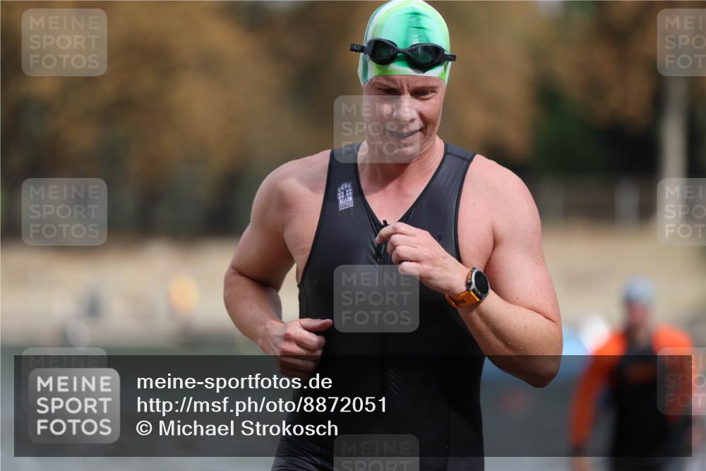 14.09.2025 - Stadtparktriathlon Michael Strokosch http://msf.ph/oto/8872051 14.09.2025 11:50:33 Schwimmen 1144, 1146, 1164, 1186, 1194 meine-sportfotos.de