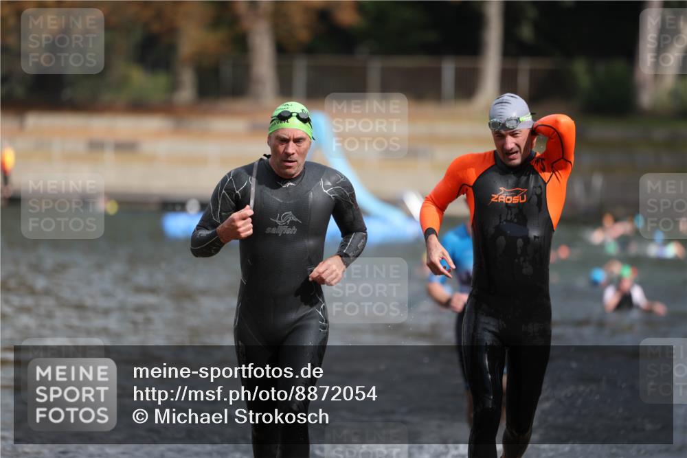 14.09.2025 - Stadtparktriathlon Michael Strokosch http://msf.ph/oto/8872054 14.09.2025 11:50:35 Schwimmen 1144, 1146, 1164, 1186 meine-sportfotos.de