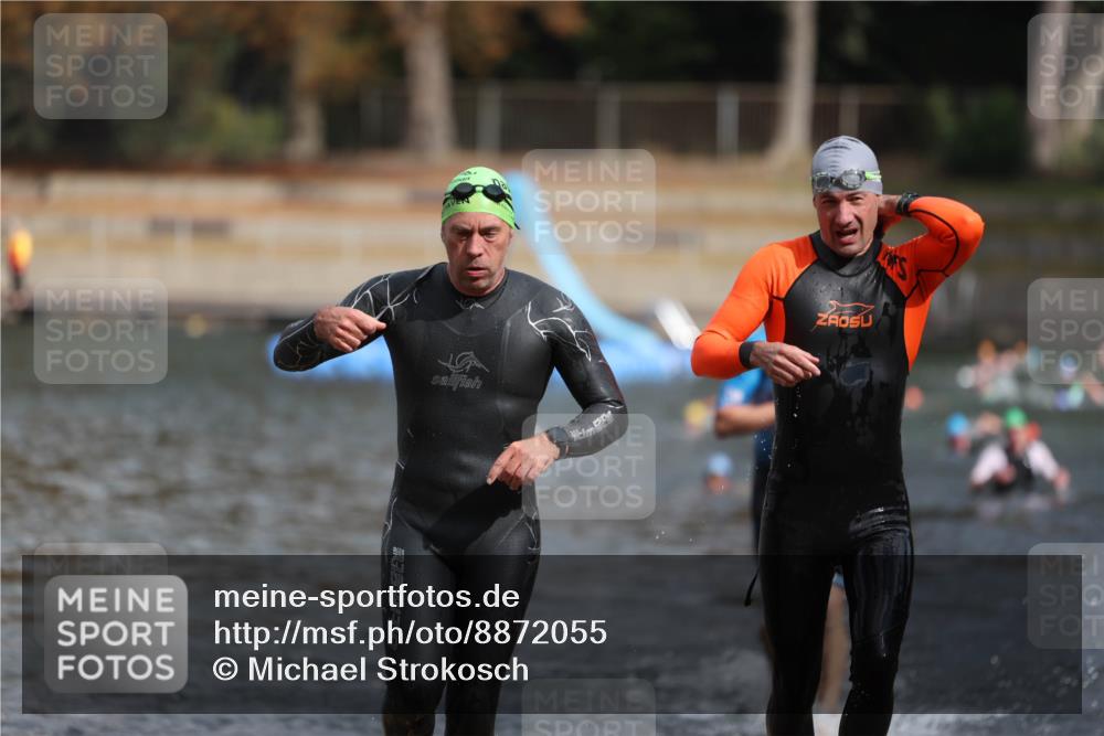 14.09.2025 - Stadtparktriathlon Michael Strokosch http://msf.ph/oto/8872055 14.09.2025 11:50:35 Schwimmen 1144, 1146, 1164, 1186 meine-sportfotos.de
