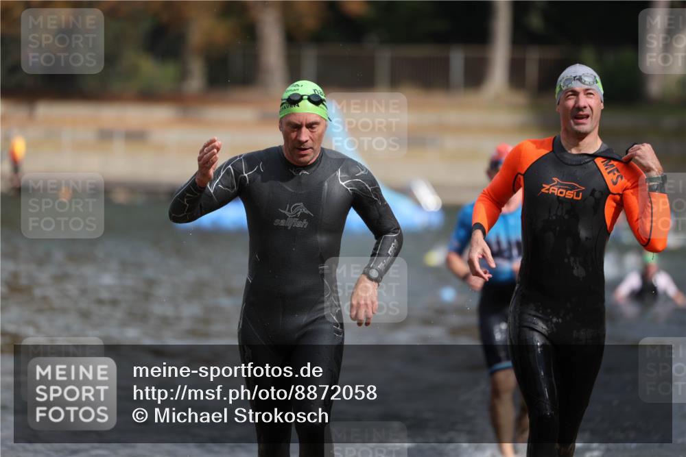 14.09.2025 - Stadtparktriathlon Michael Strokosch http://msf.ph/oto/8872058 14.09.2025 11:50:35 Schwimmen 1144, 1146, 1164, 1186 meine-sportfotos.de