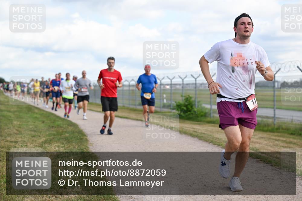 14.09.2025 - Airport Race Dr. Thomas Lammeyer http://msf.ph/oto/8872059 14.09.2025 12:16:41 Laufen 11 meine-sportfotos.de