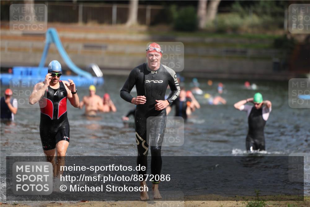 14.09.2025 - Stadtparktriathlon Michael Strokosch http://msf.ph/oto/8872086 14.09.2025 11:50:51 Schwimmen 1124, 1173 meine-sportfotos.de