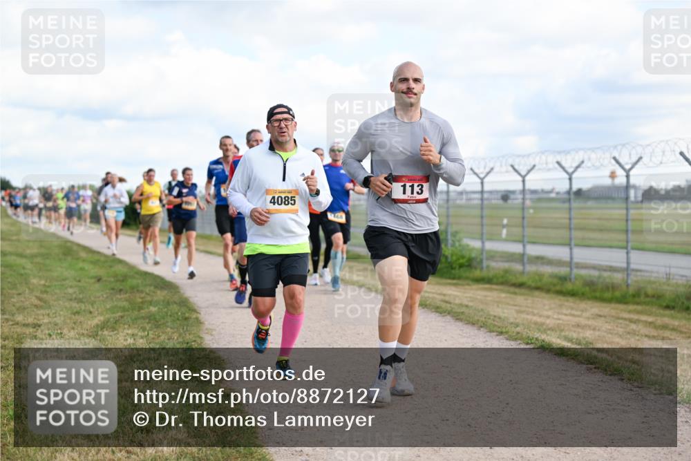 14.09.2025 - Airport Race Dr. Thomas Lammeyer http://msf.ph/oto/8872127 14.09.2025 12:16:46 Laufen 4085, 16, 8, 113 meine-sportfotos.de