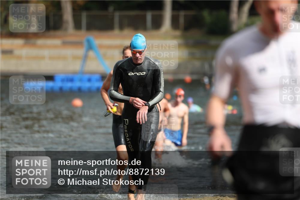 14.09.2025 - Stadtparktriathlon Michael Strokosch http://msf.ph/oto/8872139 14.09.2025 11:51:07 Schwimmen 1123, 1133, 1153, 1172, 1199, 1205, 1219 meine-sportfotos.de