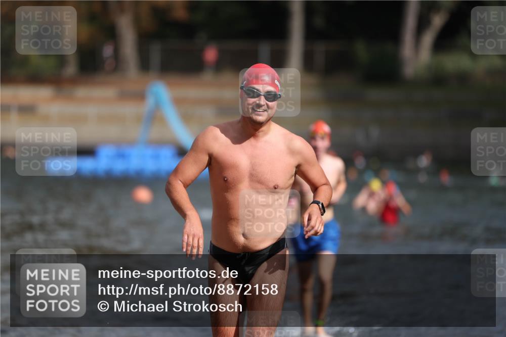 14.09.2025 - Stadtparktriathlon Michael Strokosch http://msf.ph/oto/8872158 14.09.2025 11:51:13 Schwimmen 1133, 1153, 1172, 1199, 1203, 1205 meine-sportfotos.de