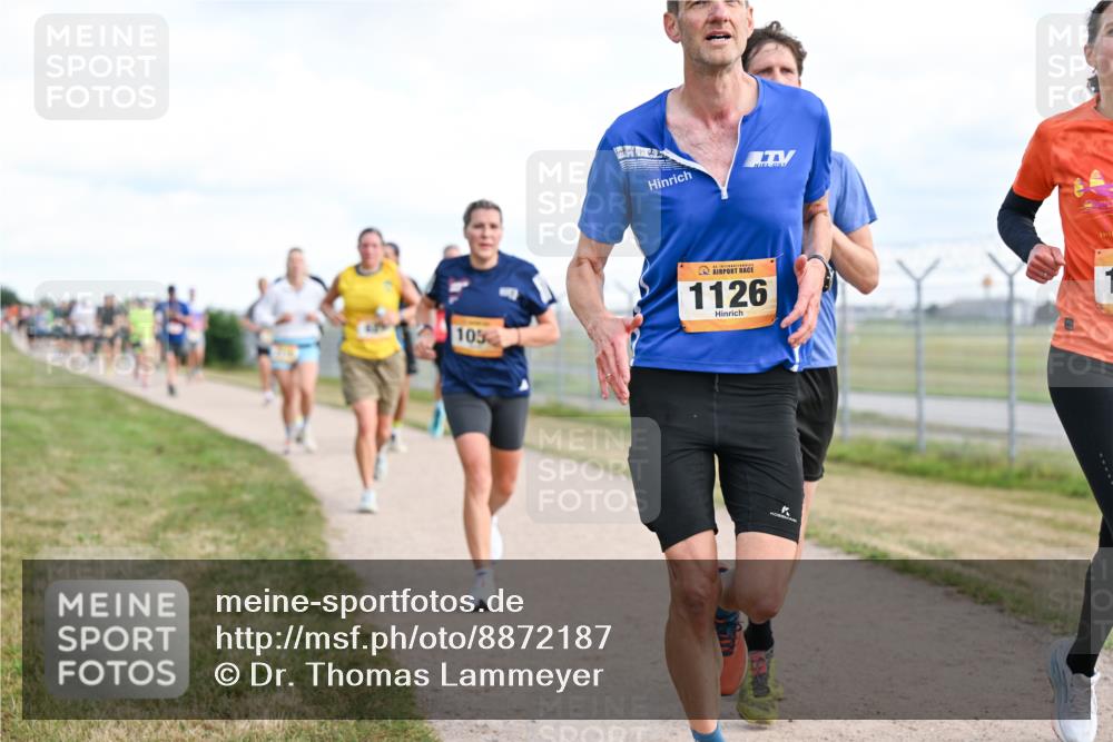 14.09.2025 - Airport Race Dr. Thomas Lammeyer http://msf.ph/oto/8872187 14.09.2025 12:16:50 Laufen 105, 1126 meine-sportfotos.de