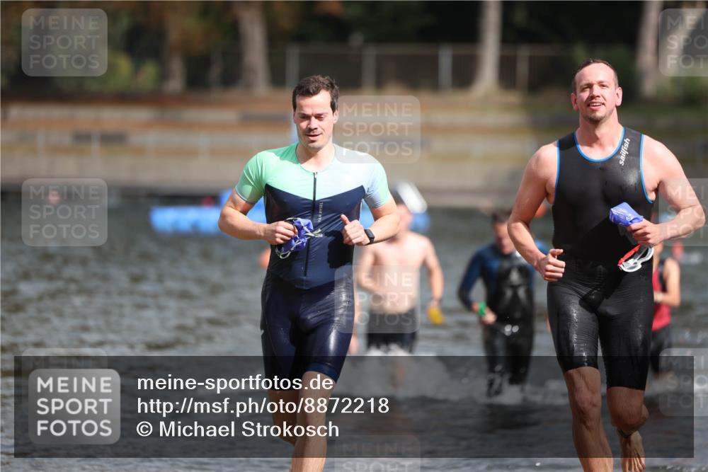 14.09.2025 - Stadtparktriathlon Michael Strokosch http://msf.ph/oto/8872218 14.09.2025 11:51:33 Schwimmen 1122, 1129, 1132, 1139, 1147, 1180, 1212 meine-sportfotos.de
