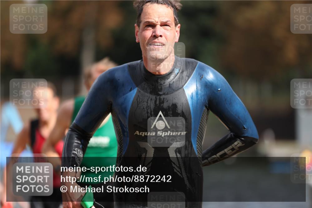 14.09.2025 - Stadtparktriathlon Michael Strokosch http://msf.ph/oto/8872242 14.09.2025 11:51:43 Schwimmen 1122, 1132, 1147, 1180, 1189 meine-sportfotos.de